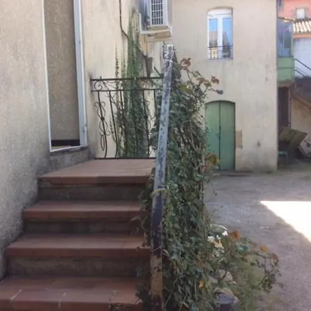 F1 Spacieux Apartman